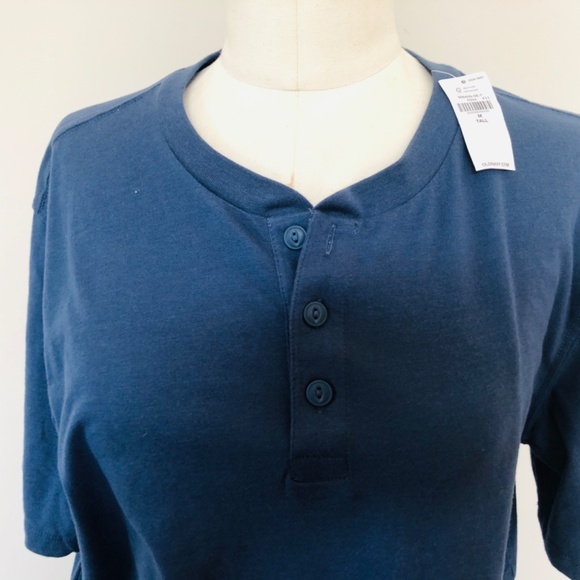NEW Prussian Blue Medium Tall Short Sleeve Old Navy Top - Picture 6 of 7